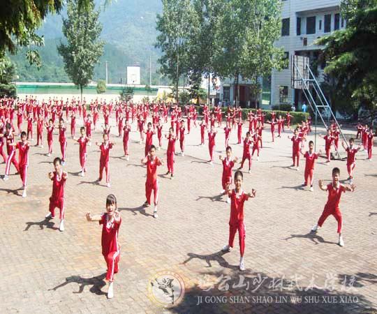 中國中學生武術(shù)錦標賽遷安開賽